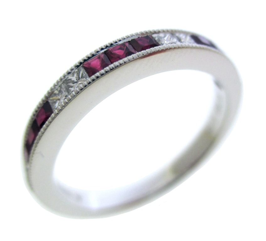 PLAT PREC COLOR CHANNEL SET STACK BAND RING