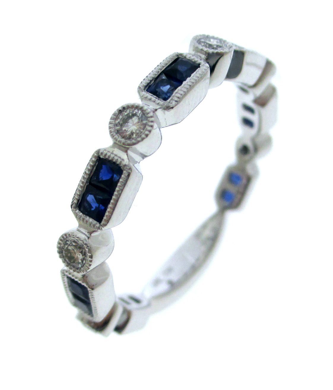 PLAT PREC COLOR MILGRAIN STACK BAND RING