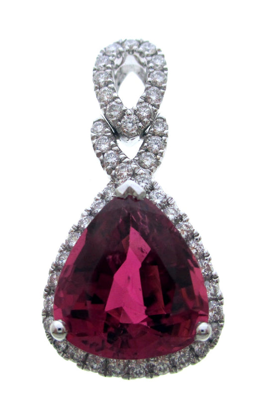 PENDANT W/ DIAMOND