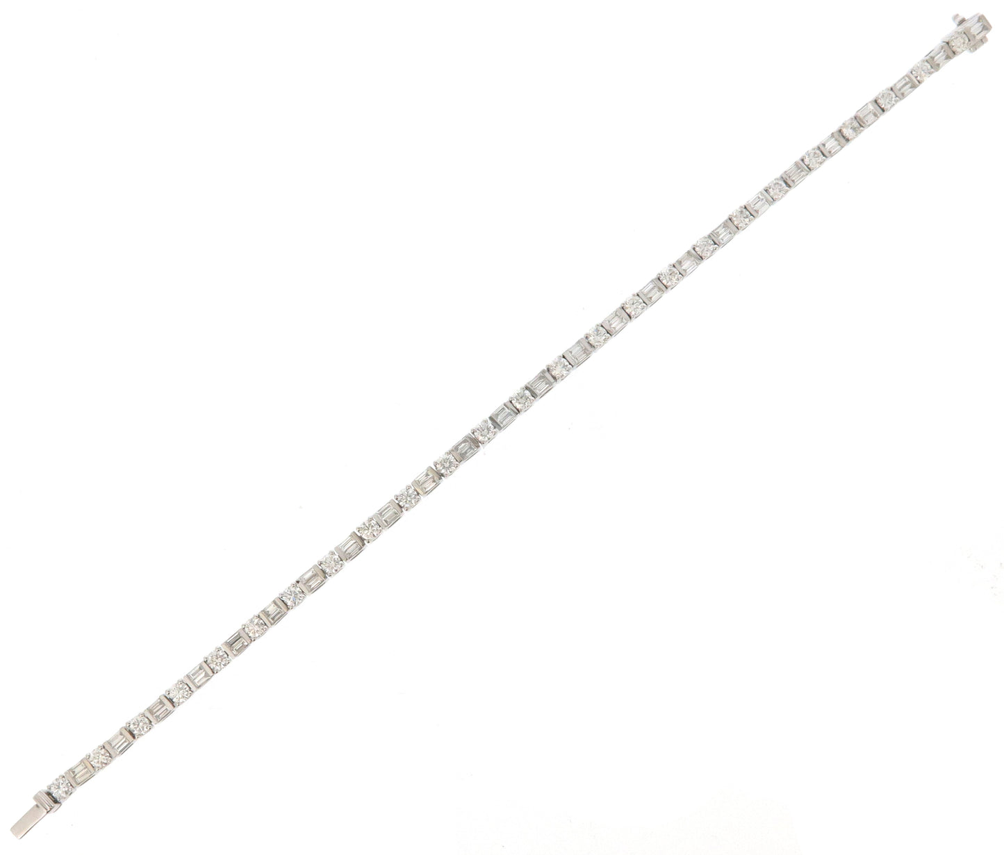 18KW DIAMOND  CLOSEOUT BRAC
