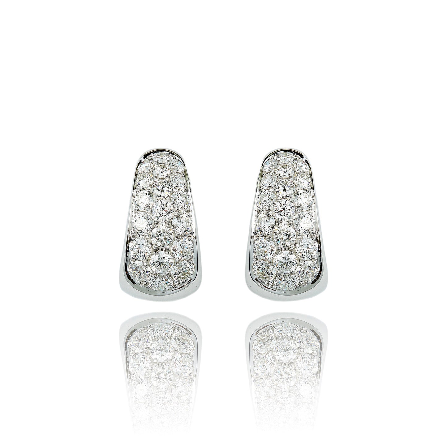 18KW DIAMOND  CLOSEOUT EARS