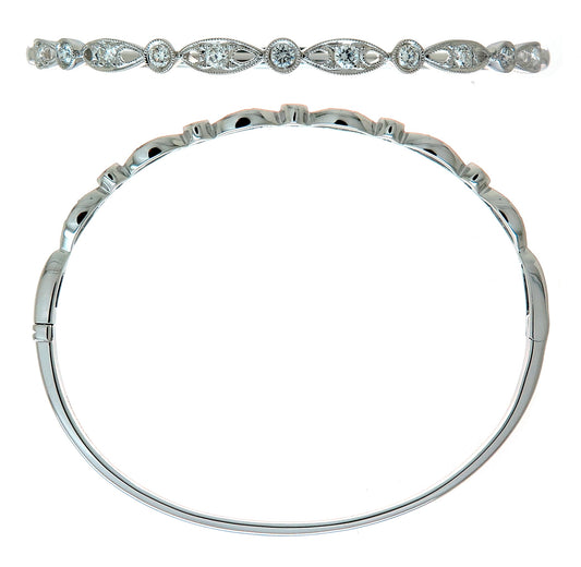 18KW DIAMOND  BANGLE BRAC