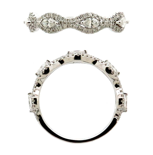 18KW DIAMOND  CLOSEOUT RING